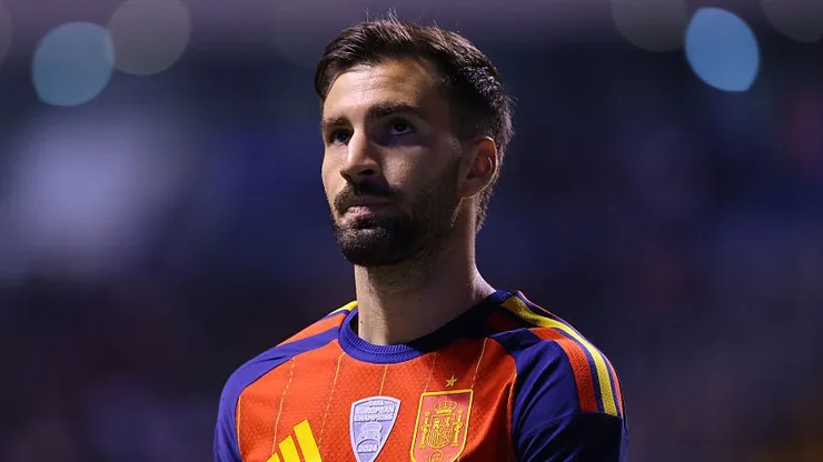 Álex Baena pela Espanha. Foto: Agustin Cuevas/Getty Images