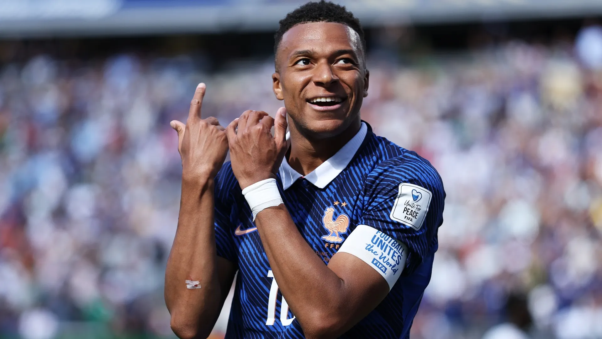 Mbappé em jogo da França na Copa de 2026 (Dan Mullan/Getty Images)