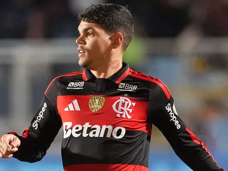 Fiorentina e Stade Rennais tem interesse em Ayrton Lucas