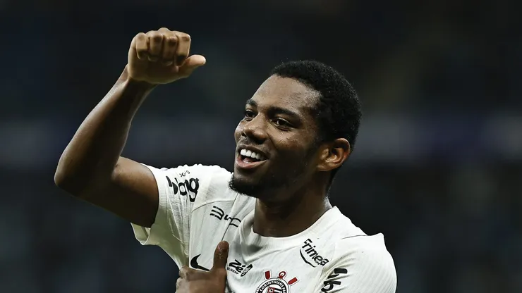 Corinthians é ameaçado pelo interesse do Fenerbahçe em André. Foto: Roberto Vinicius/AGIF