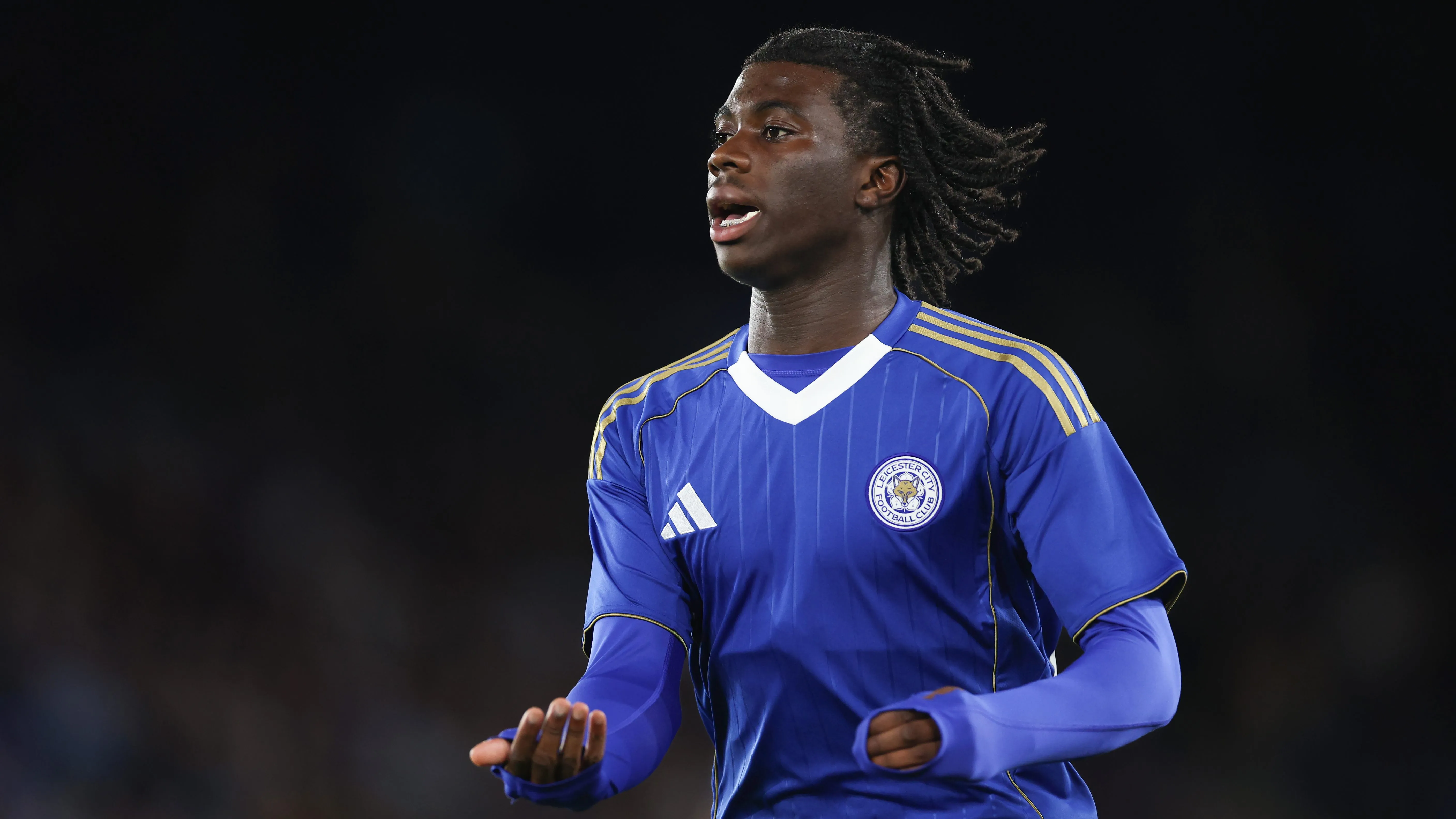 Jeremy Monga em jogo do Leicester. Foto: Michael Regan/Getty Images