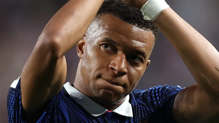 Mbappé comemora vitória da França. (Photo by Dan Mullan/Getty Images)