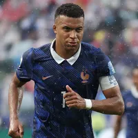 Mbappé marca duas vezes em vitória da França sobre Iraque