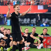 Remada viking da Noruega une futebol e cultura na Copa