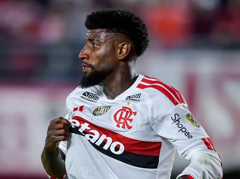 Aston Villa oferece R$ 53 milhões por Emerson Royal, do Flamengo