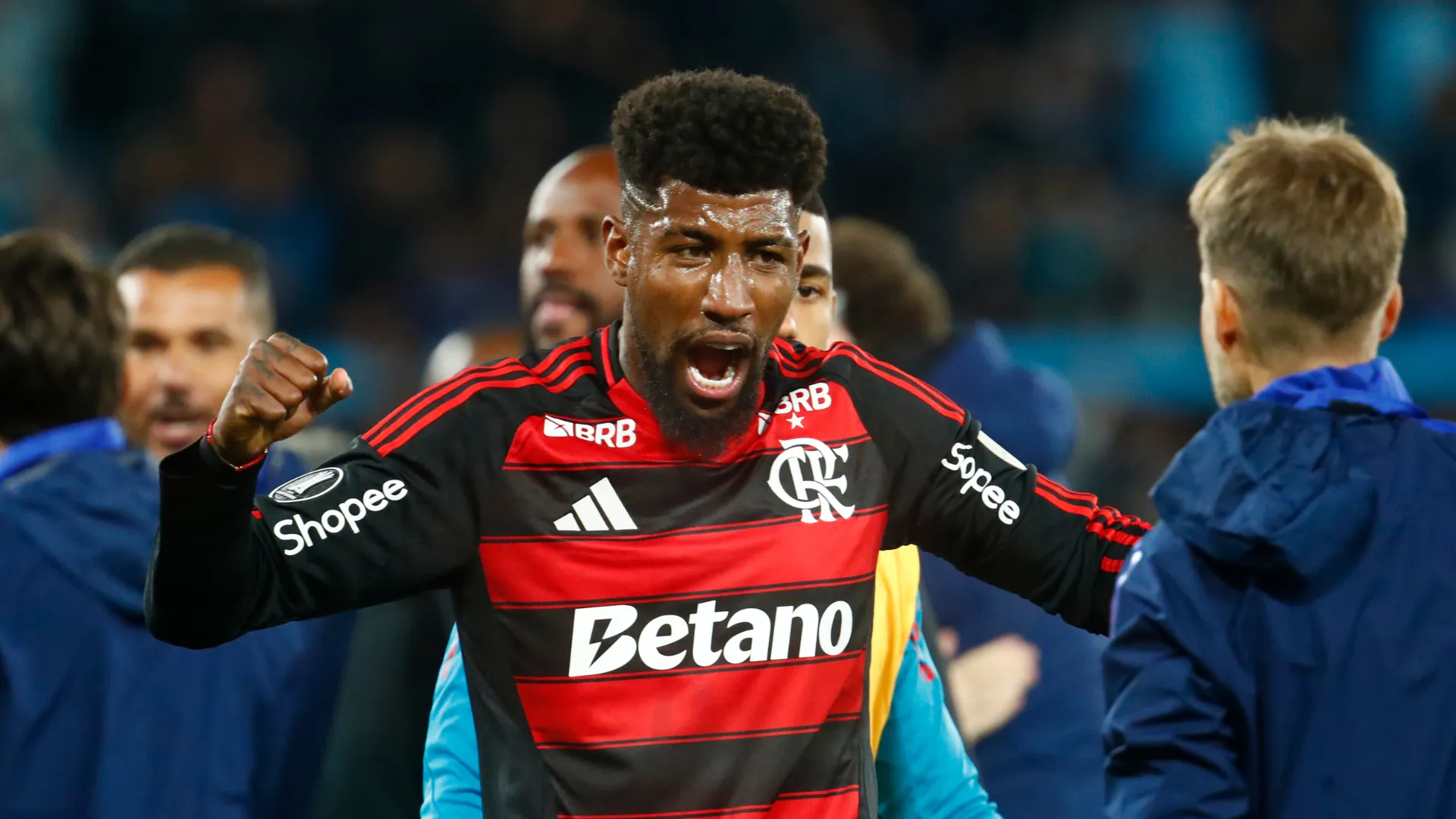 Emerson Royal após jogo do Flamengo