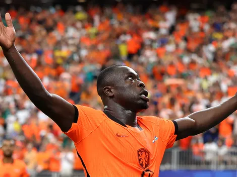 Manchester United sonda Brobbey, destaque da Holanda na Copa