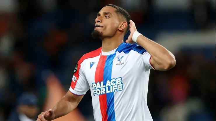 Lacroix volta à mira do Chelsea. Foto: Claudio Villa/Getty Images