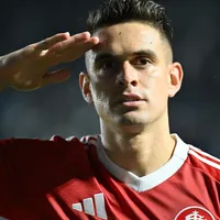 Rafael Borré se aproxima de retorno ao River Plate