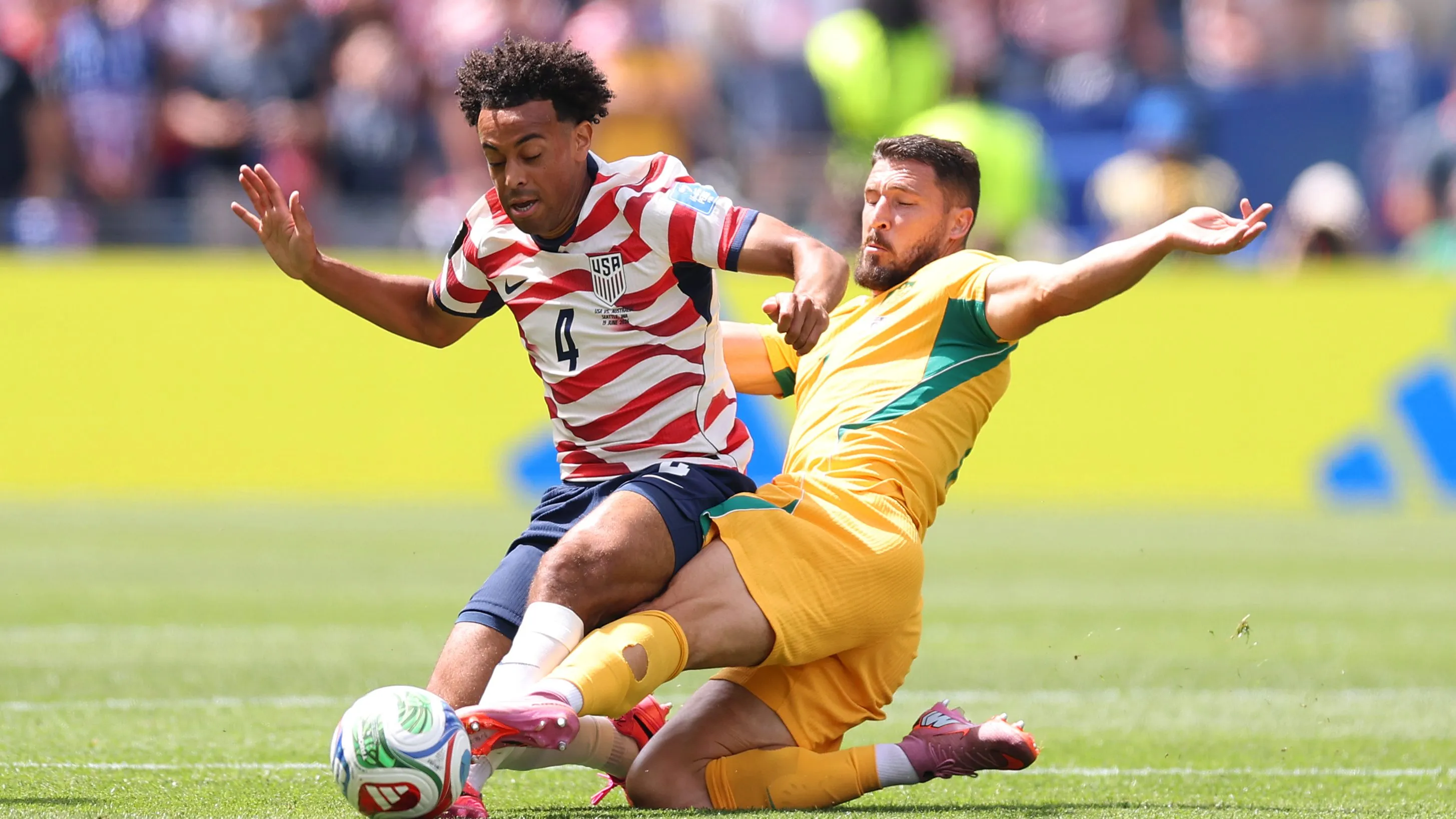 Tyler Adams em EUA x Austrália