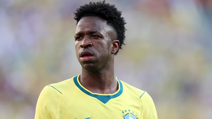Vinicius Júnior em campo pela Seleção Brasileira. Foto: Dan Mullan/Getty Images