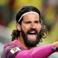 Robertson exalta Alisson e faz alerta antes de Brasil x Escócia