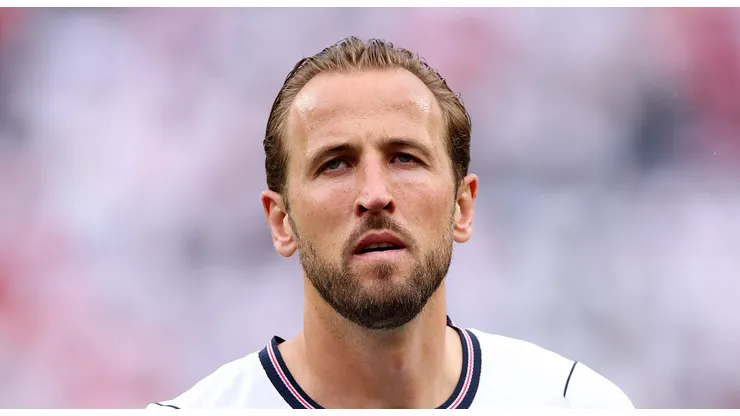 Harry Kane em campo pela Inglaterra contra Gana (Photo by Justin Setterfield/Getty Images)
