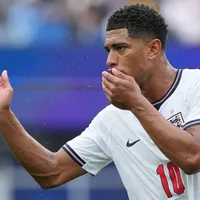 Bellingham não é expulso após cobrir a boca na Copa