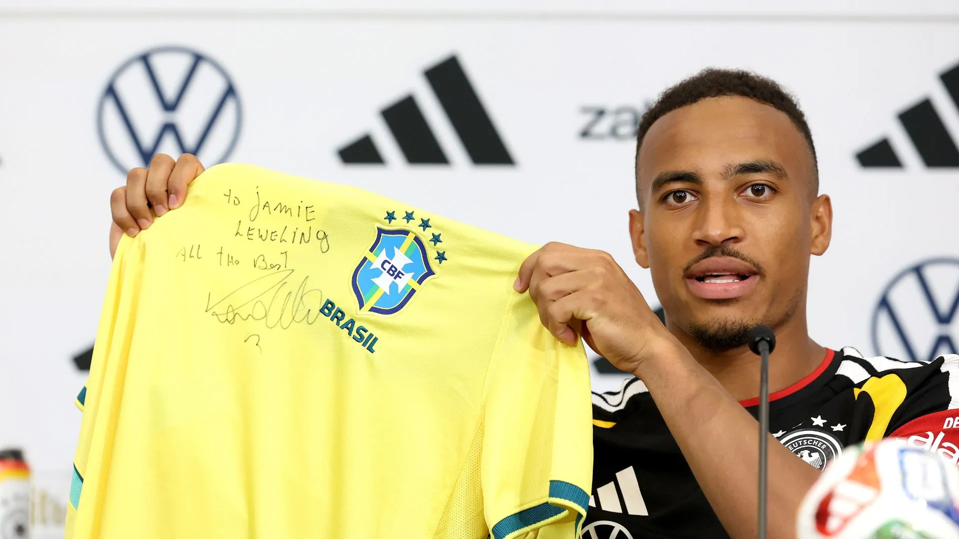 Jogador usa a camisa 9 da Alemanha, na Copa do Mundo (foto: Alexander Hassenstein/Getty Images)
