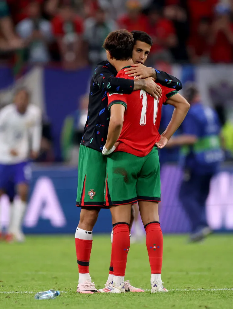 João Cancelo e João Félix, por Portugal (Foto: Alex Grimm/Getty Images)