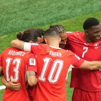 Suíça bate o Canadá e avança como líder do grupo B