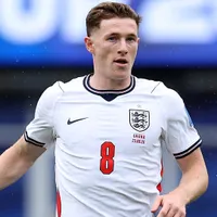 Manchester City encaminha Elliot Anderson por R$1 bilhão