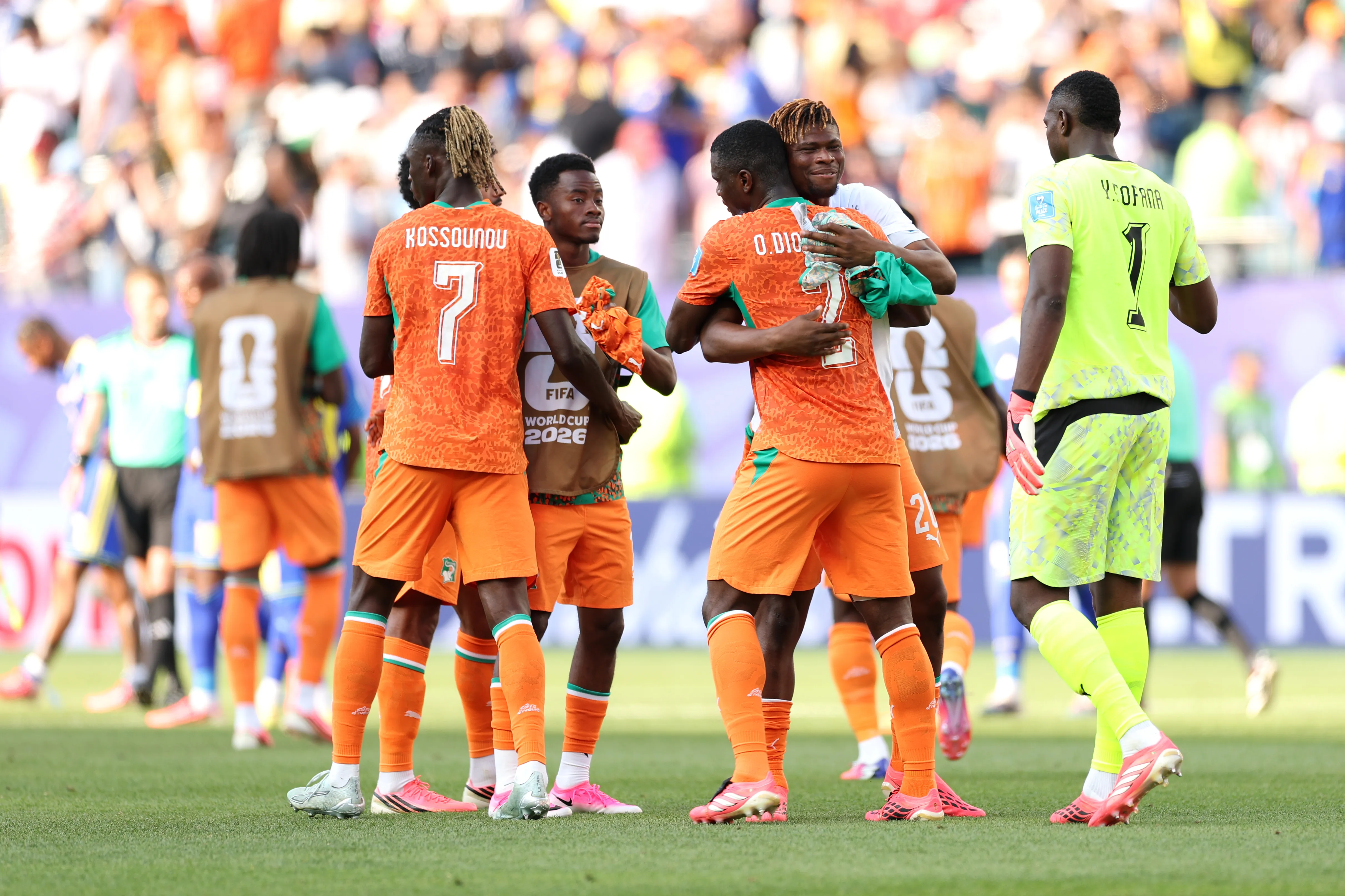 Jogadores comemoram classificação na Copa de 2026 (Photo by Darrian Traynor/Getty Images)