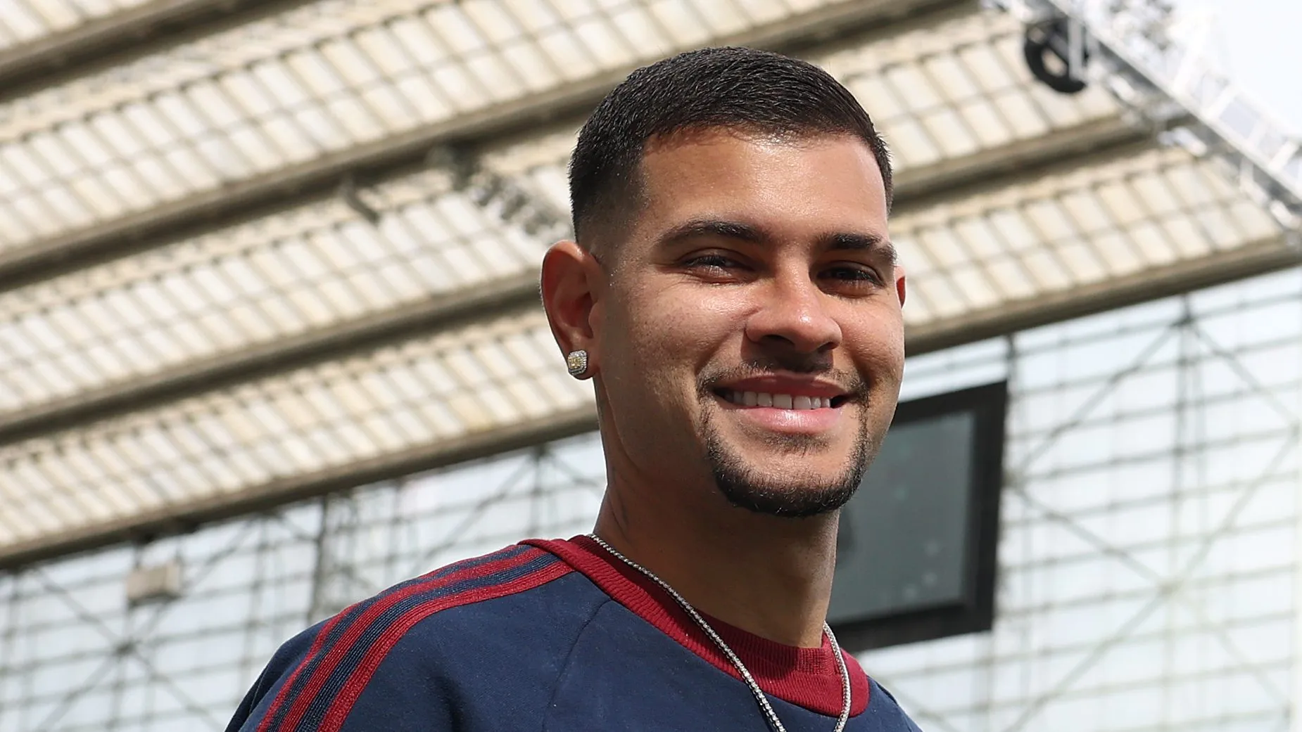 Bruno Guimarães em ação pelo Newcastle.