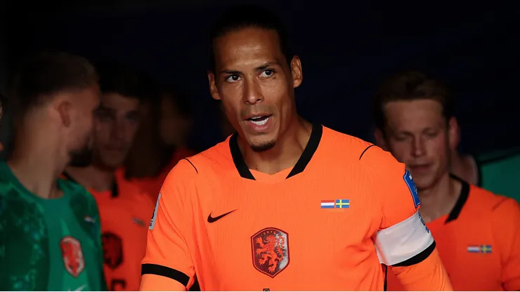 Van Dijk se destaca na Copa do Mundo. Foto: Molly Darlington/Getty Images