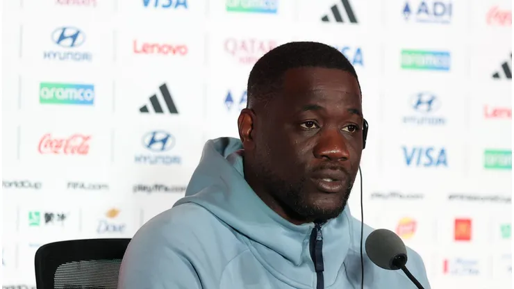 Emerse Faé durante entrevista coletiva. Foto: Megan Briggs/Getty Images