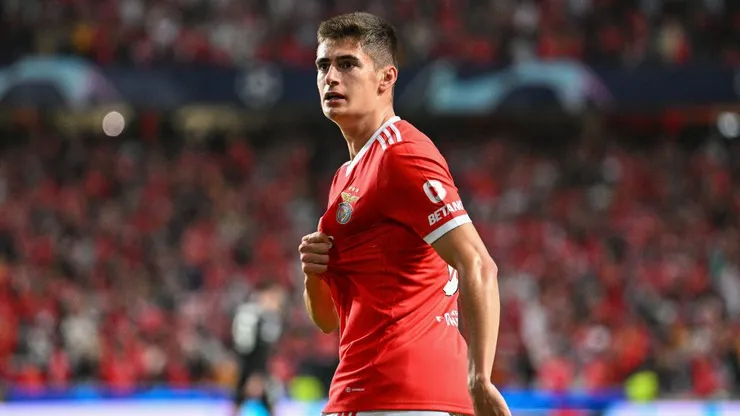António Silva está na mira do Milan. Foto: Octavio Passos/Getty Images