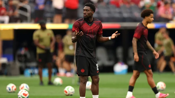 Alphonso Davies é um dos jogadores mais conhecidos que o Canadá convocou para a disputa da Copa do Mundo 2026