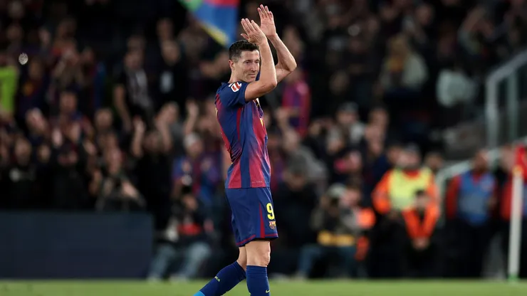 Lewandowski confirma saída da Europa - Foto: Eric Alonso/Getty Images