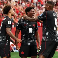 Canadá derrota a África do Sul e garante vaga nas oitavas da Copa
