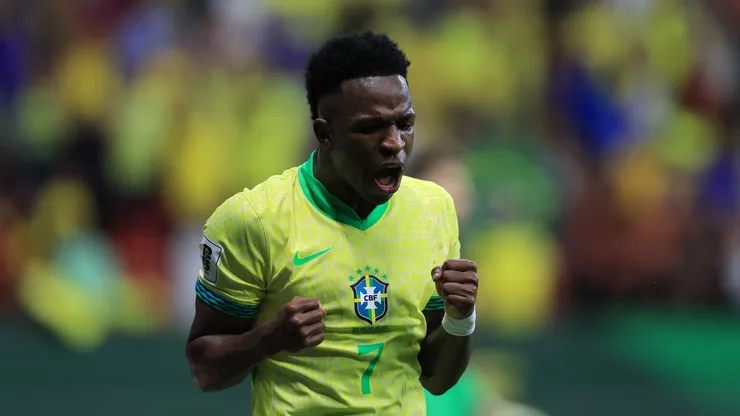 Vini Jr comemora gol pelo Brasil (Buda Mendes/Getty Images)