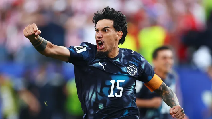 Gustavo Gómez comemora no Paraguai. (Foto: Robert Cianflone/Getty Images)