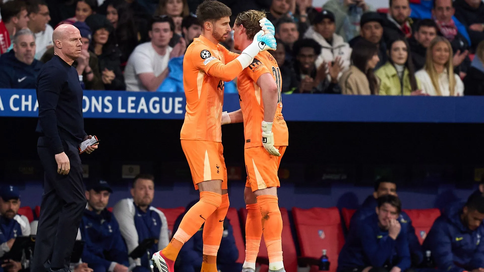 Kinsky foi substituído por Vicario no primeiro tempo de Atlético de Madrid x Tottenham (foto: Angel Martínez/Getty Images)