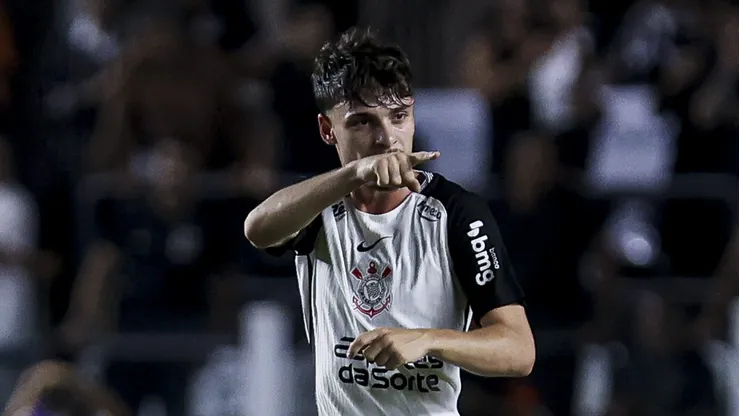 Corinthians recebe contato da Atalanta por Breno Bidon (Photo by Ricardo Moreira/Getty Images)