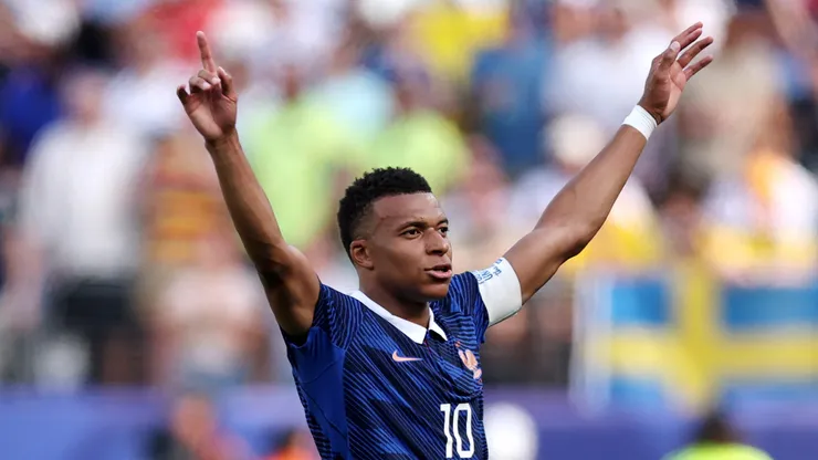 Mbappé brilha pela França. Foto: Mattia Ozbot/Getty Images