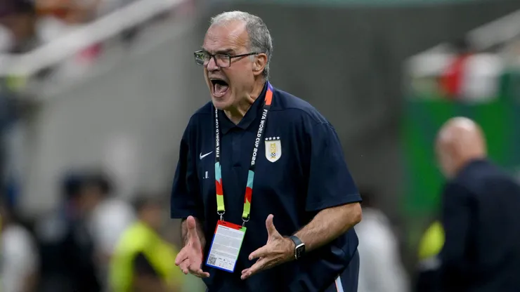 Marcelo Bielsa em jogo do Uruguai. Foto: David Ramos/Getty Images