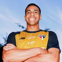 Victor Sá deixa futebol russo e assina com São Paulo
