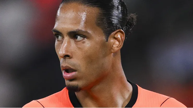 Van Dijk, do Liverpool, se torna prioridade de Ibrahimovic para reforçar o Milan. (Foto: David Ramos/Getty Images)