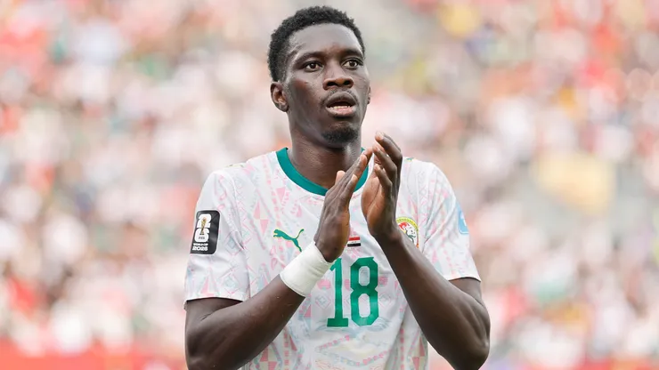 Ismaila Sarr em jogo de Senegal na Copa (Michael Reaves/Getty Images)