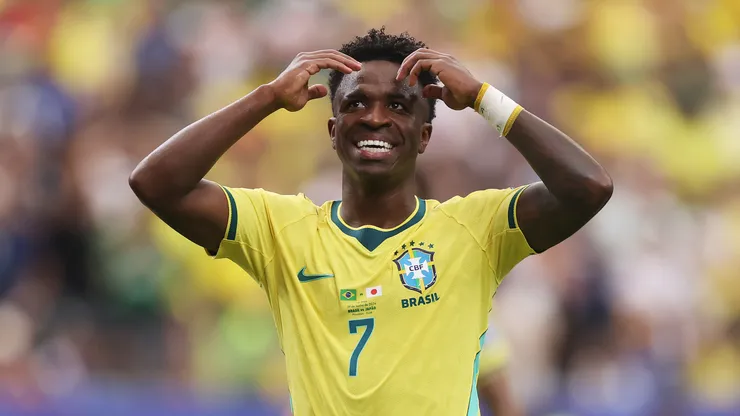Vinicius Junior em jogo da Seleção Brasileira. (Foto: Lars Baron/Getty Images)