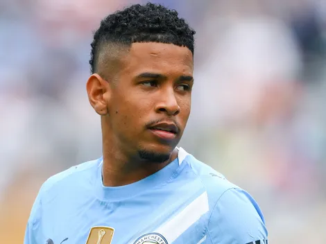 Liverpool faz contato por Savinho, do Manchester City