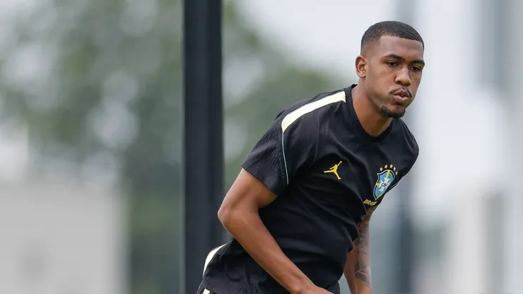 Rayan em treino da Seleção Brasileira (Rafael Ribeiro/CBF)