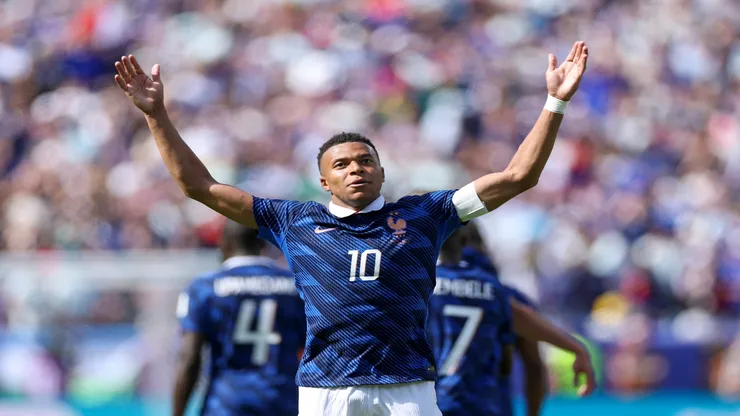 Mbappé festeja gol em França e Senegal na Copa 2026 - Dan Mullan/Getty Images