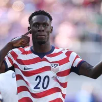 Borussia Dortmund mira contratação de Folarin Balogun