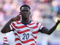 Borussia Dortmund mira contratação de Folarin Balogun