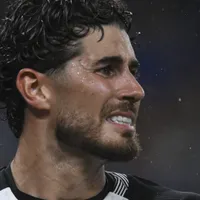 Pedro Raul, do Corinthians, é oferecido ao León