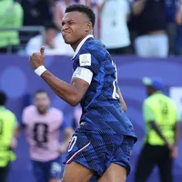 Mbappé provoca o Paraguai em comemoração e é criticado