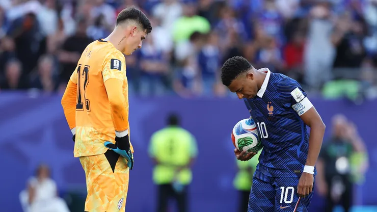 Orlando Gill revela que Mbappé se recusou a cumprimentá-lo após Paraguai x França. (Foto: Buda Mendes/Getty Images)