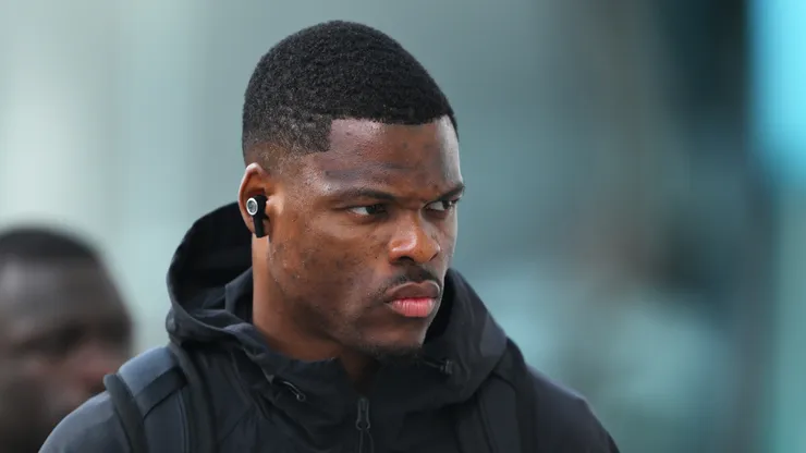 Denzel Dumfries pela Holanda. (Foto: David Ramos/Getty Images)