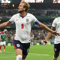 Inglaterra vence México e avança às quartas da Copa